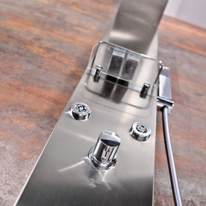 Frontfarbe: Edelstahl look