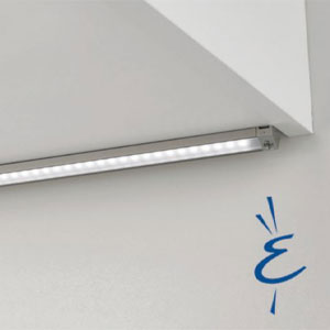 Waschplatz-Beleuchtung: LED, Derby II Edelstahl-Optik, 2700 - 6500 K, Breite: 102 cm