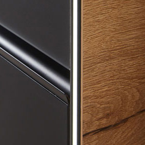 LED Beleuchtungsprofil: seitliches LED-Profil, 12V, 9,4 Watt, 6300 K