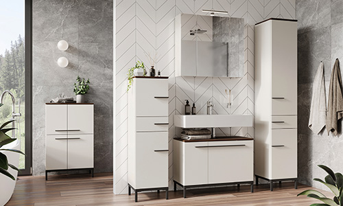 Germania Yonkers Badmöbel Set mit Füßen Germania Yonkers Badmöbel Set mit Füßen